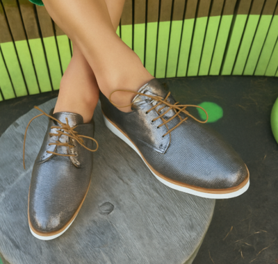 Step Into Style ✨ NEW FALL FLATS