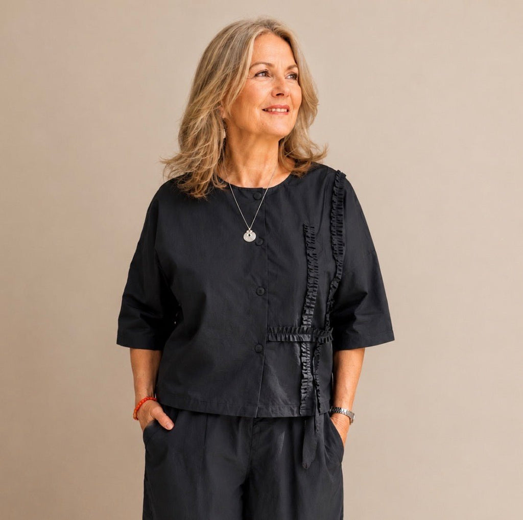 L213PO Eucalyptus Button Blouse