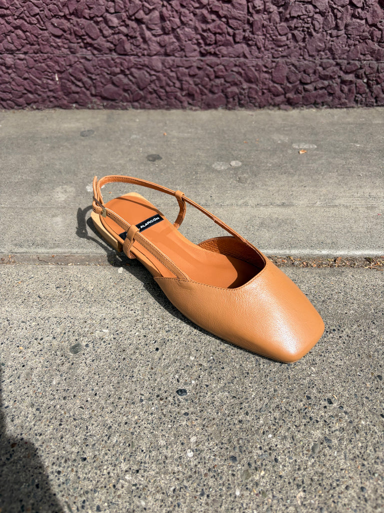 26007 Giada Natural Slingback Flat