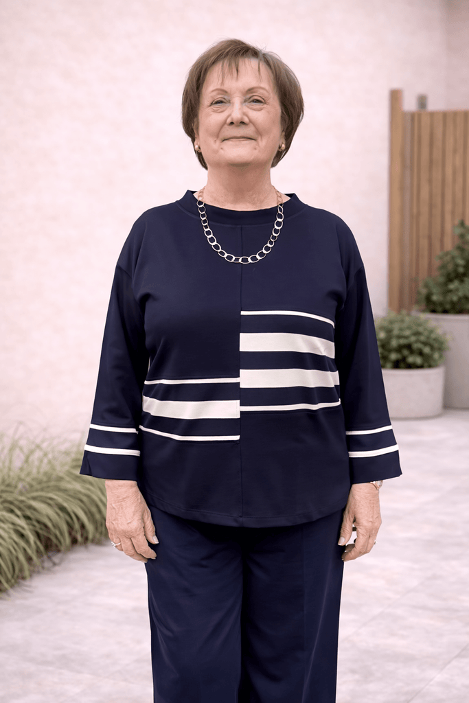 S26170 Navy Stripe Top