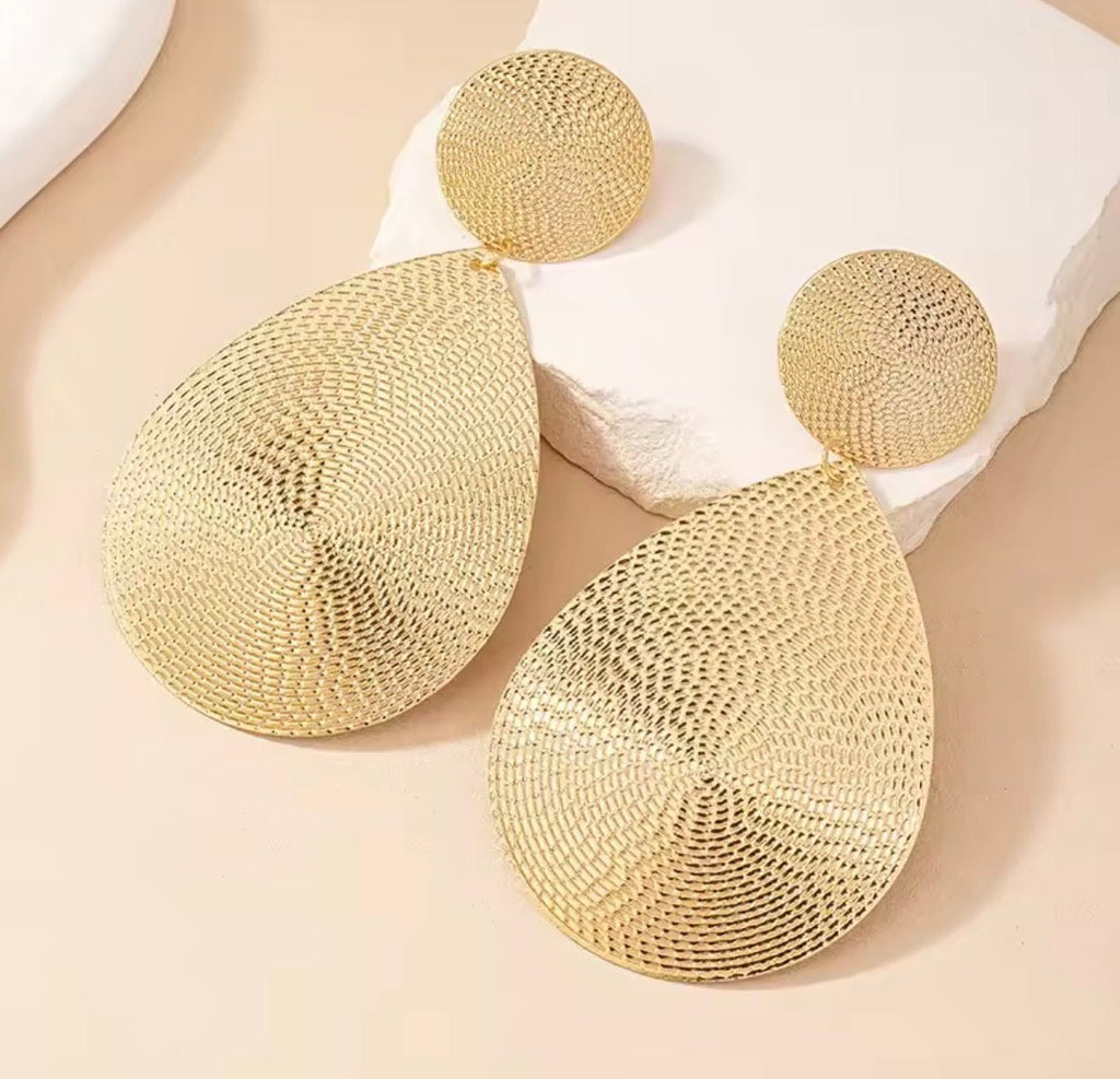 Paula Gold Circle Earrings