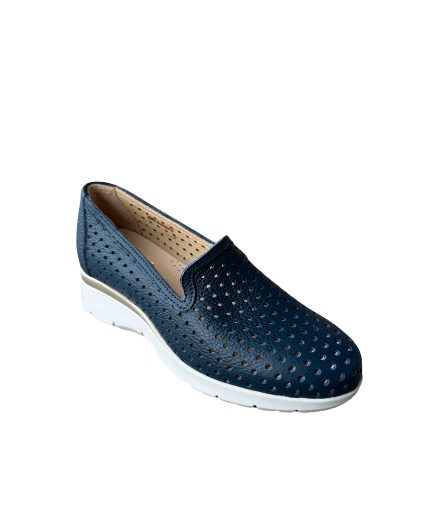 9069 Ocean Blue Perforated Slip On