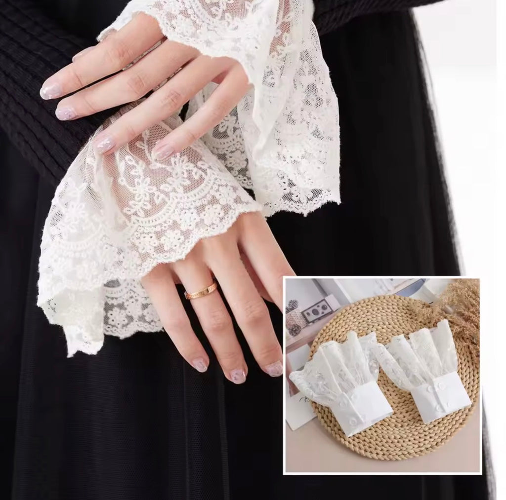 Tessa White Lace Ruffled Faux Cuffs