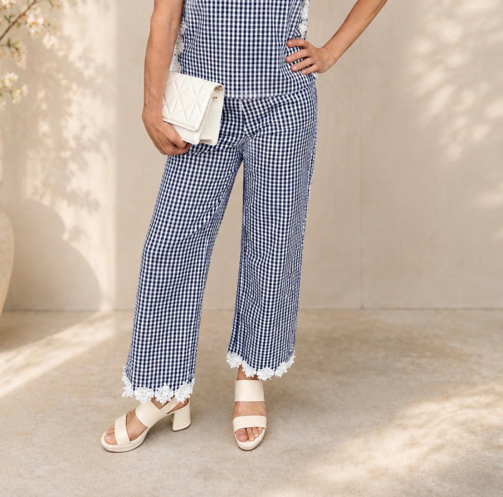 33361 Nuria Gingham Trouser