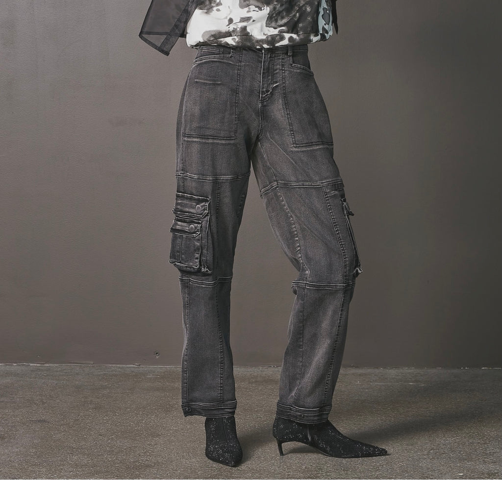 8120 Venia Cargo Denim Trouser