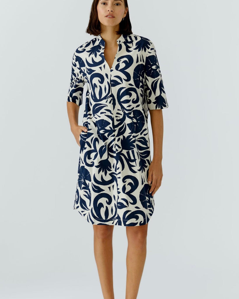 97496 Navy Cream Dress