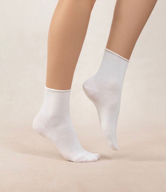 6593 White Cotton Ankle Socks