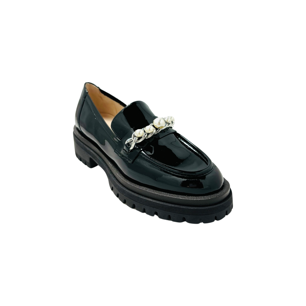BER3360 Black Patent Loafer
