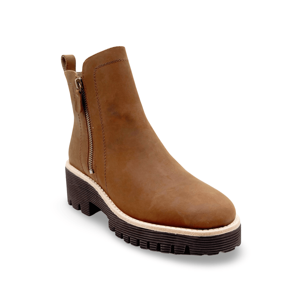 Brown ankle boot with a zipper 