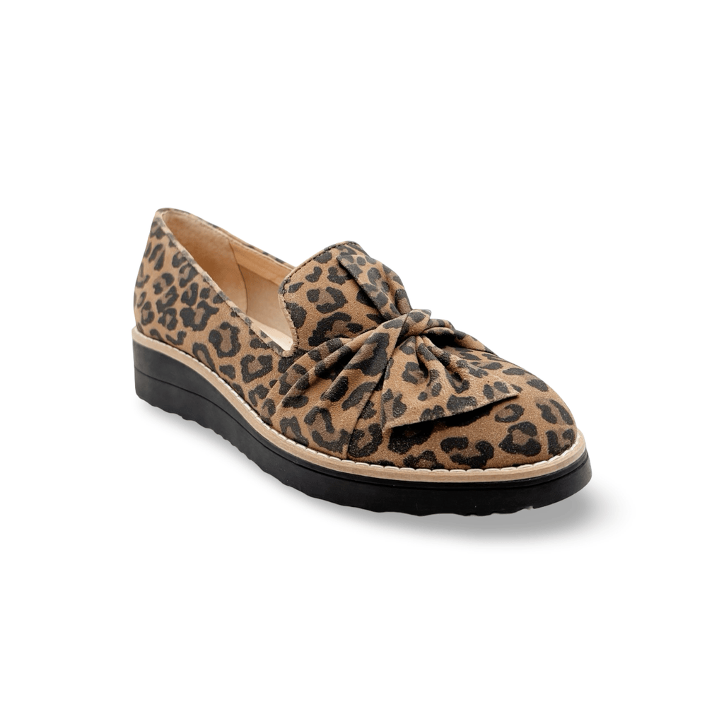 Leopard print loafer with a knot detail 