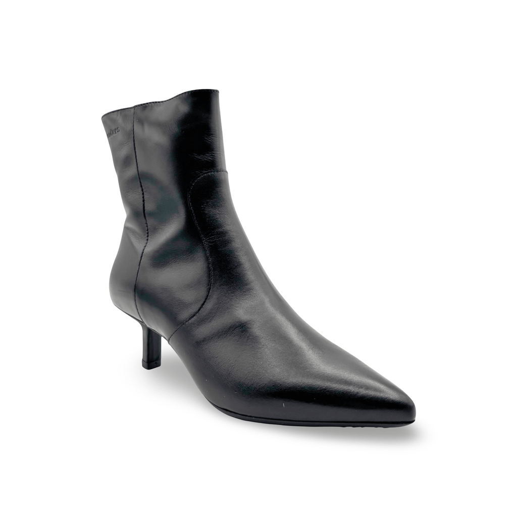G7111 Black Ankle Boot