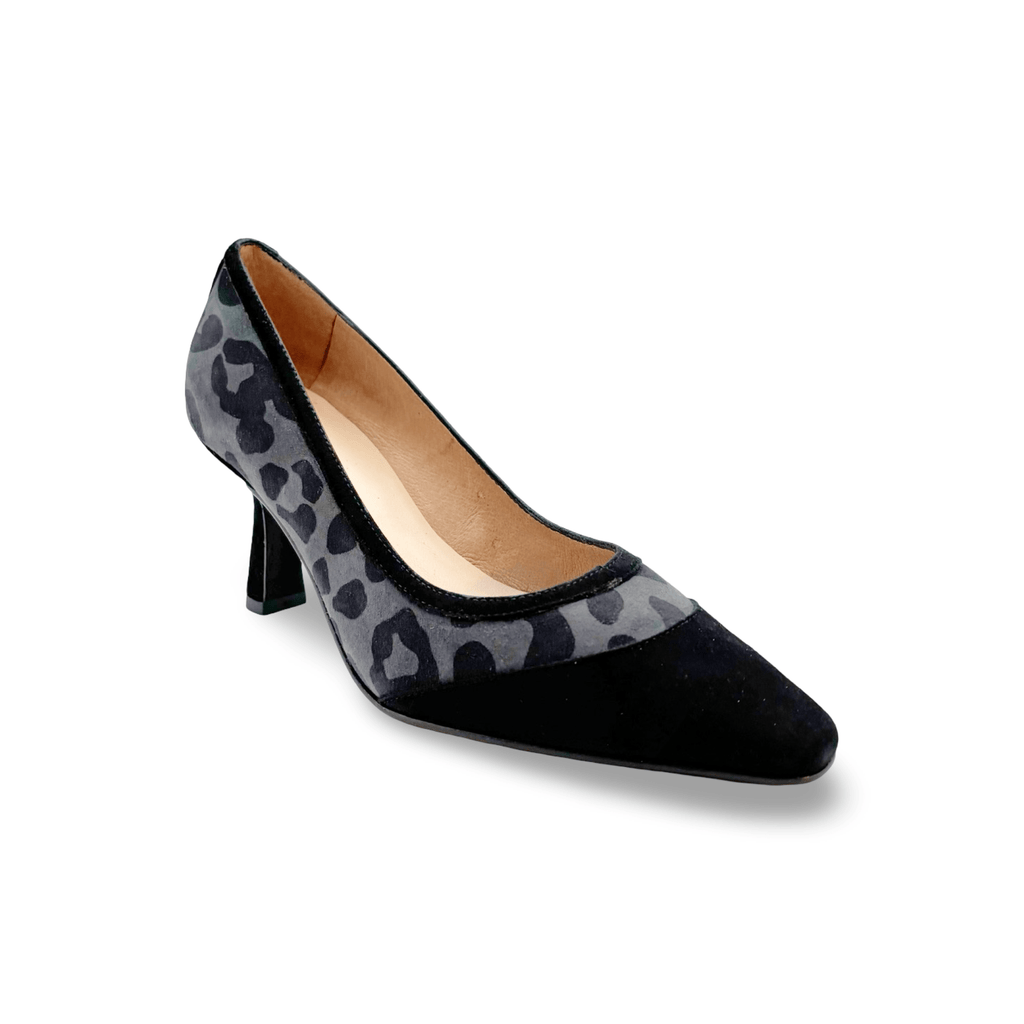 13055MR Grey Animal Print Pump