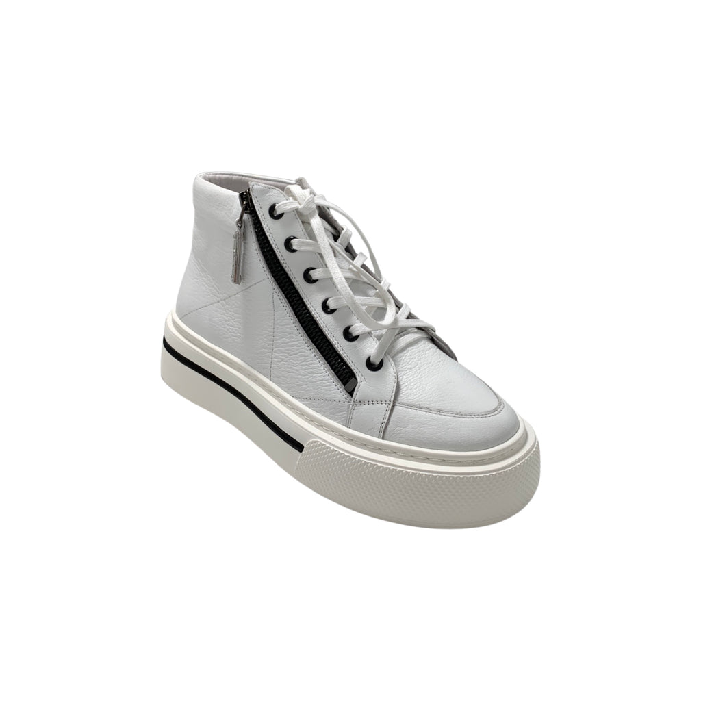 Juniper White/White Leather Sneaker