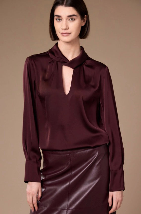 W26190 Burgundy Blouse