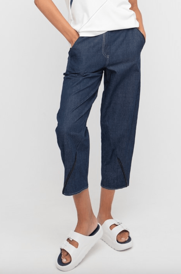 860264 Barrel Denim Trouser