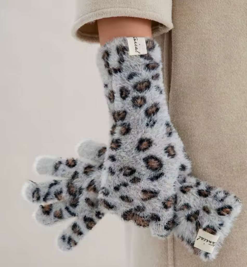 Cha Cha Stretch Animal Print Glove Grey