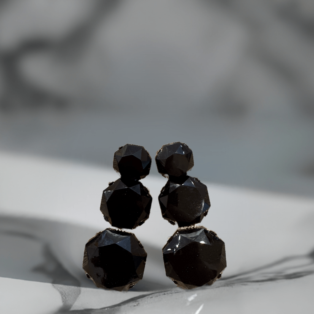 Black  Crystal Drop