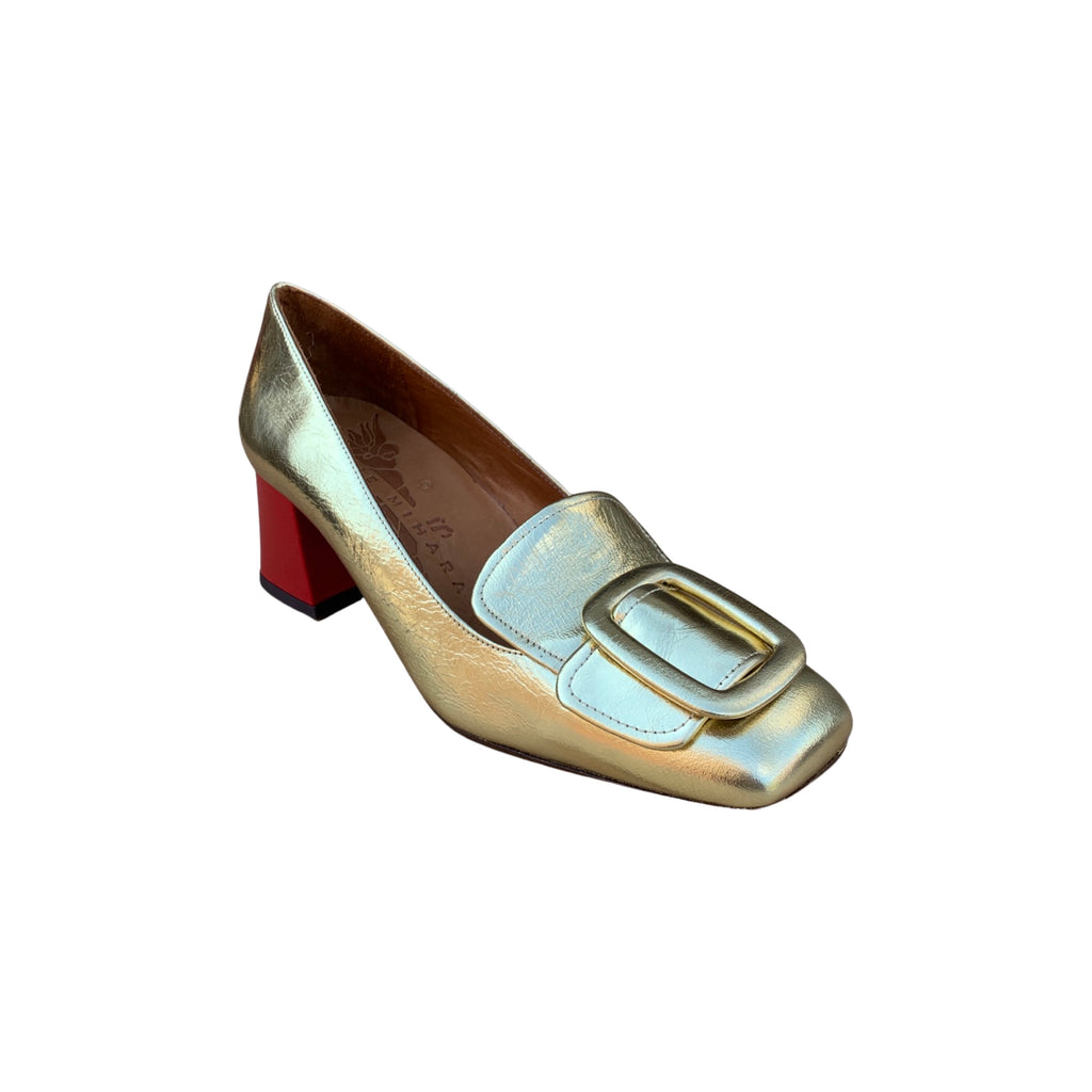 Vyzu Gold with Red Heel